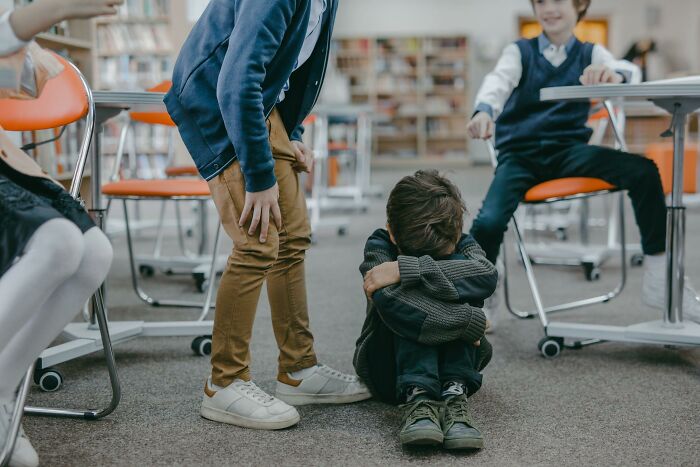 People Are Sharing The Lessons Their Parents Taught Them That Turned Out To Be Wrong (78 Stories)