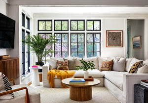 New Home Tour: Susan Tynan Started A Multi-Million Dollar Framing Business – Here’s How She Hangs Art In Her Home￼